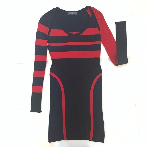 Alexander McQueen Dresses & Skirts - ALEXANDER MCQUEEN Wool Three Color Dress Sz S